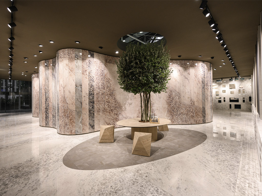 FMG STAND AT CERSAIE 2019