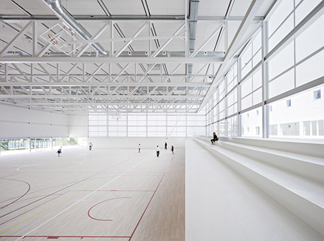 SPORTS ARENA OF THE  UNIVERSITAD FRANCISCO DE VITORIA