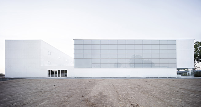 SPORTS ARENA OF THE  UNIVERSITAD FRANCISCO DE VITORIA