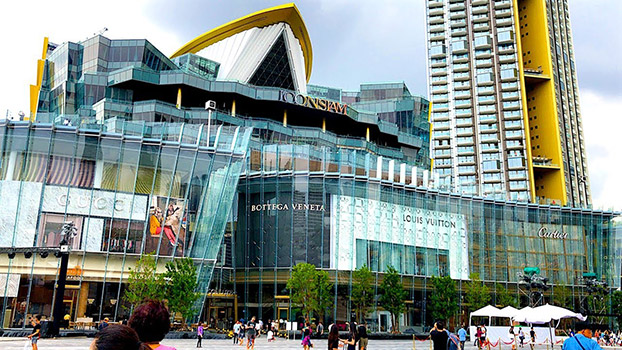  ICONSIAM MIXED-USE COMPLEX